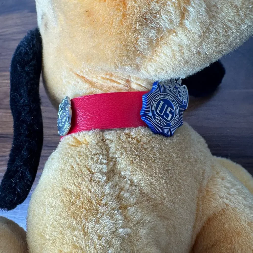 Disney Parks Vintage Pluto Plush Stuffed Animal Red Collar Disneyland‎ WDW